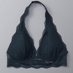💥Sold💥Abercrombie and Fitch Lace Halter 🦋